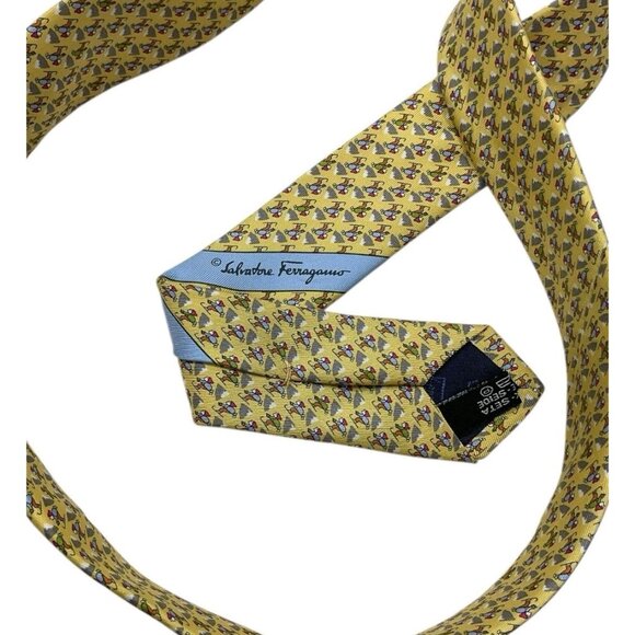 SALVATORE FERRAGAMO Men's 100% Silk Necktie LUXURY Yellow Skiing W:3.7" EUC - Picture 3 of 4